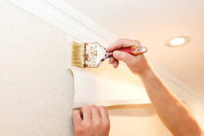 Pose de papier peint à Sermange — revêtements muraux et toiles de verre
